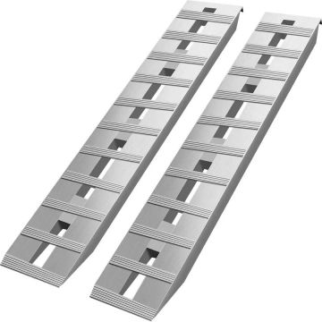 Aluminum trailer ramps 152.4x30.5 cm, 2721.6 kg, pair with hooks